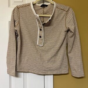 Banana Republic Factory Brown and Cream Buttoned Long Sleeve Tee